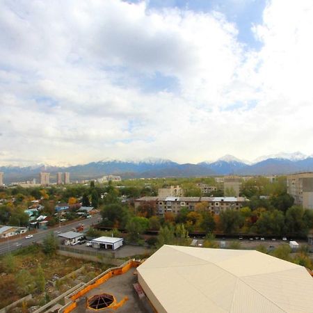Razmestim В Жк Дуэт Almaty Eksteriør billede