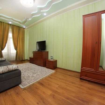 Razmestim В Жк Дуэт Almaty Eksteriør billede