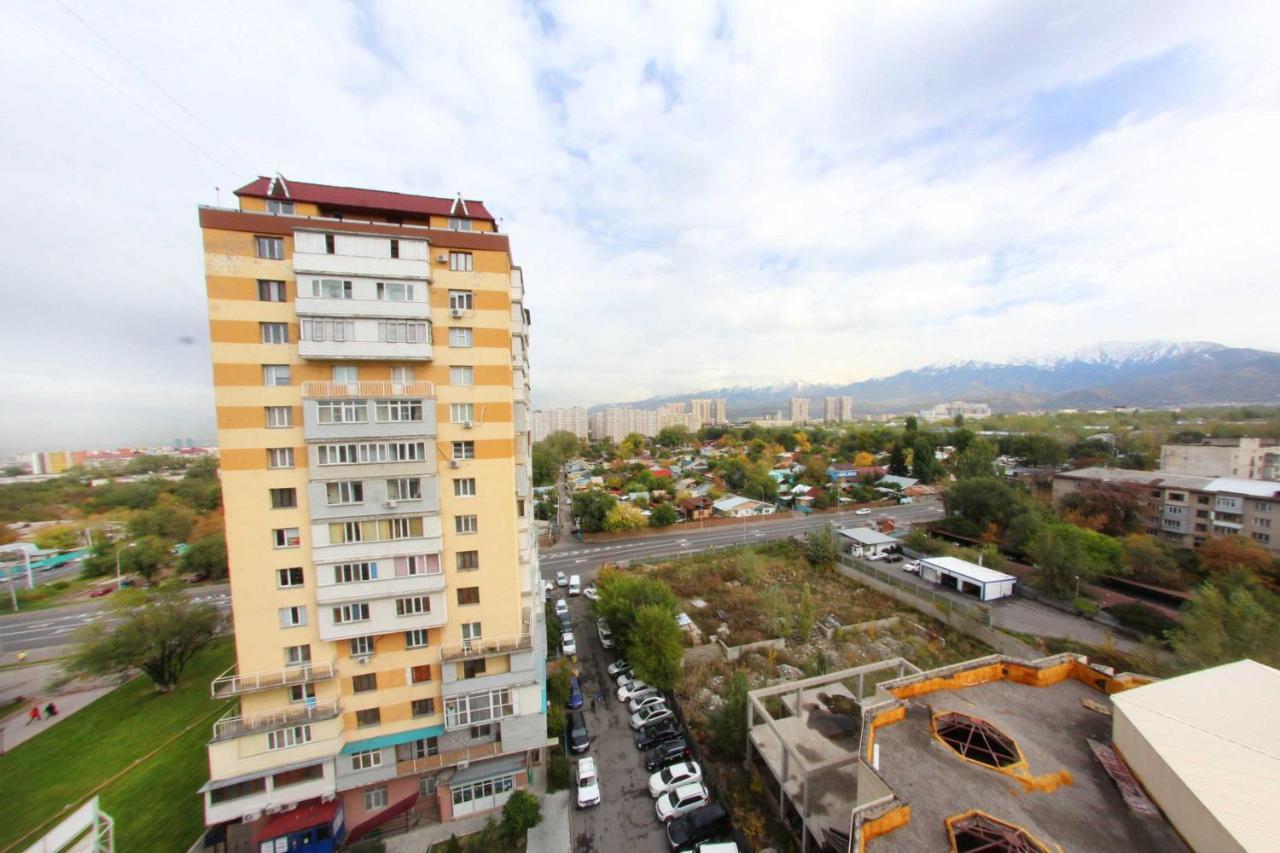 Razmestim В Жк Дуэт Almaty Eksteriør billede