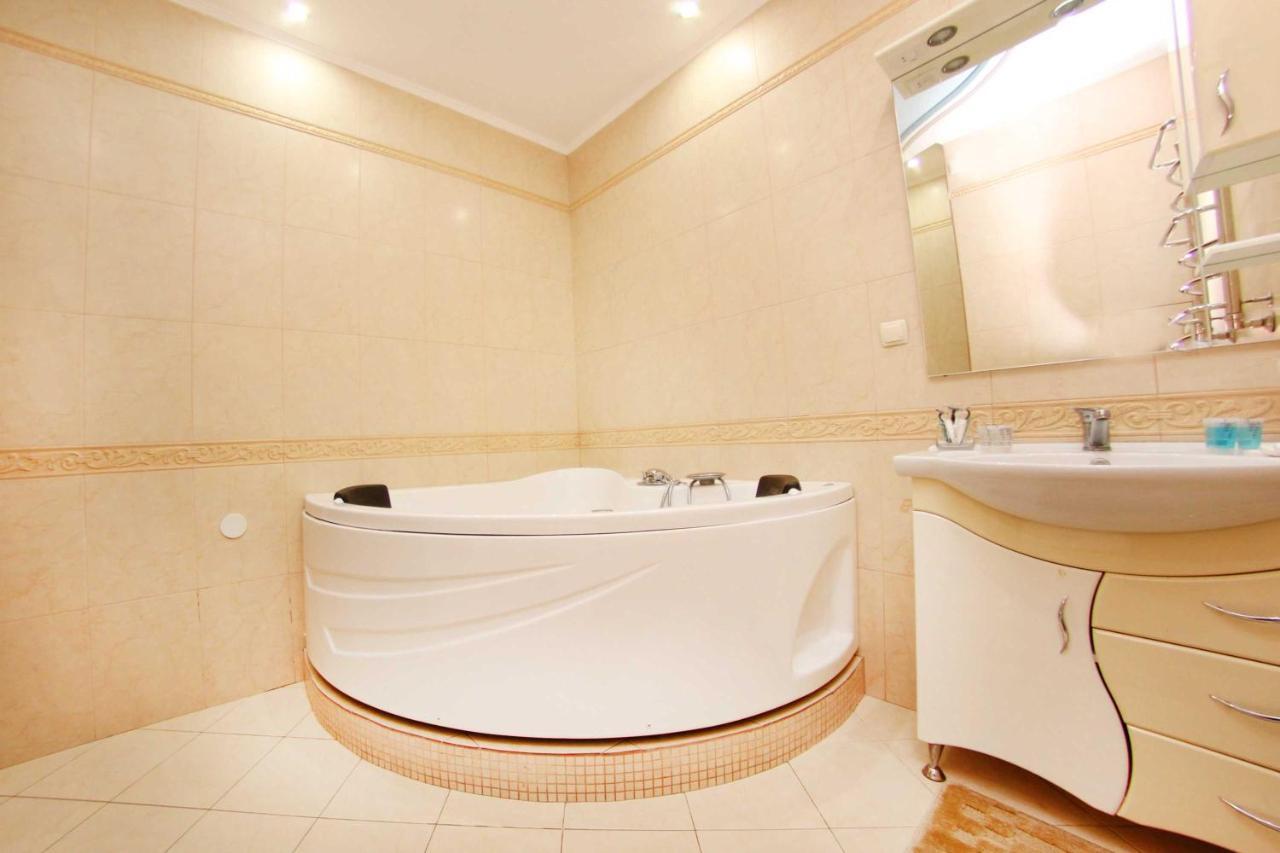 Razmestim В Жк Дуэт Almaty Eksteriør billede